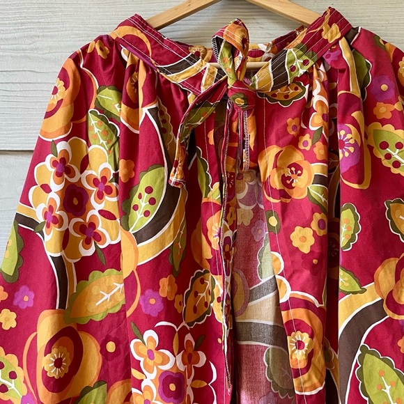 Vintage Fabric | Handmade Cloak Cape Poncho 10095 - Picture 6 of 15